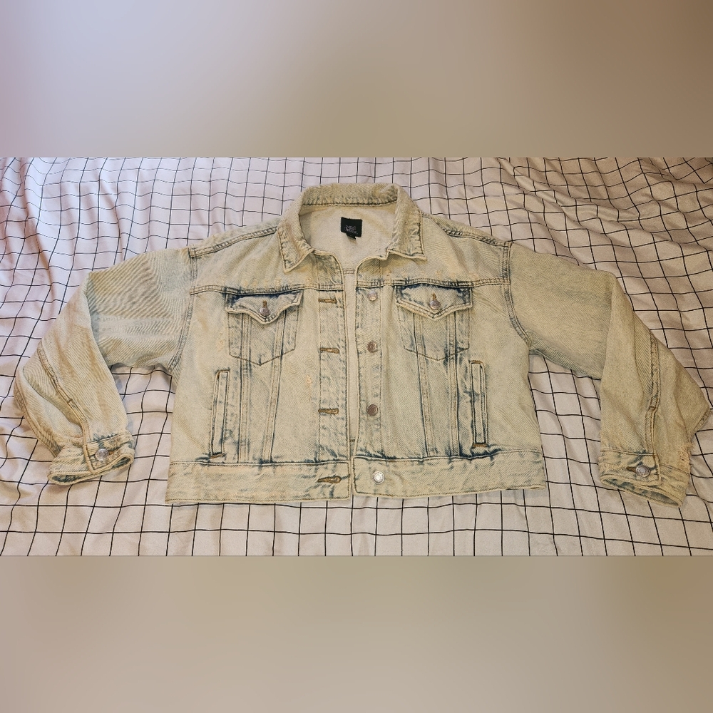 Wild fable acid-washed jeans jacket. Womens S.
